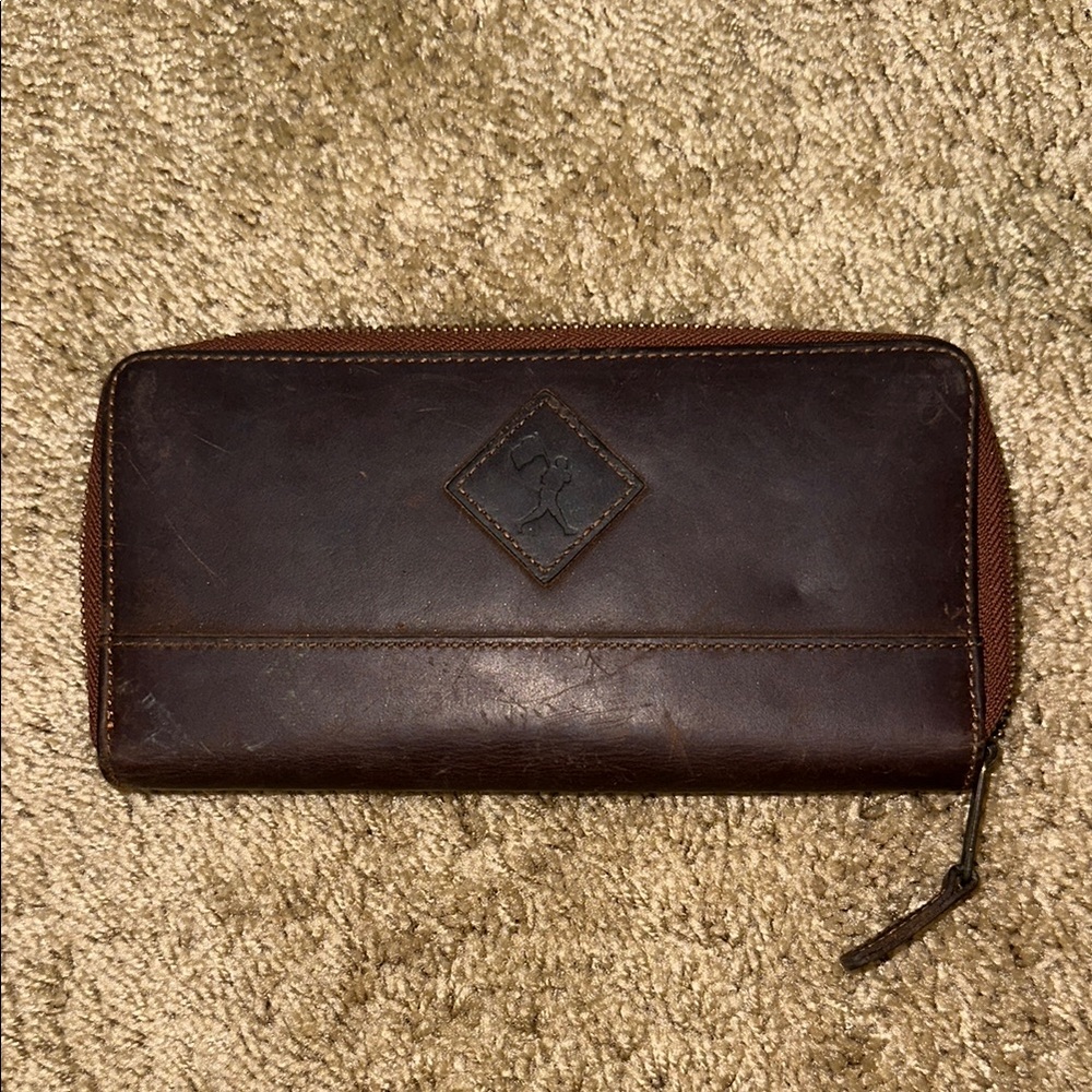Baseballism Women’s Baseball Glove Leather Wallet